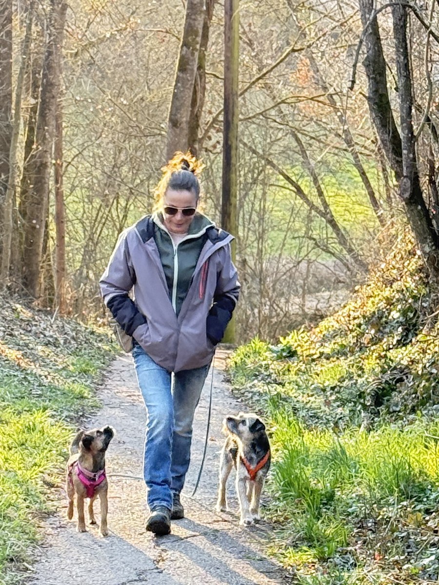 Katharina Baron mit ihren Hunden — Gismos Reich Ostfildern